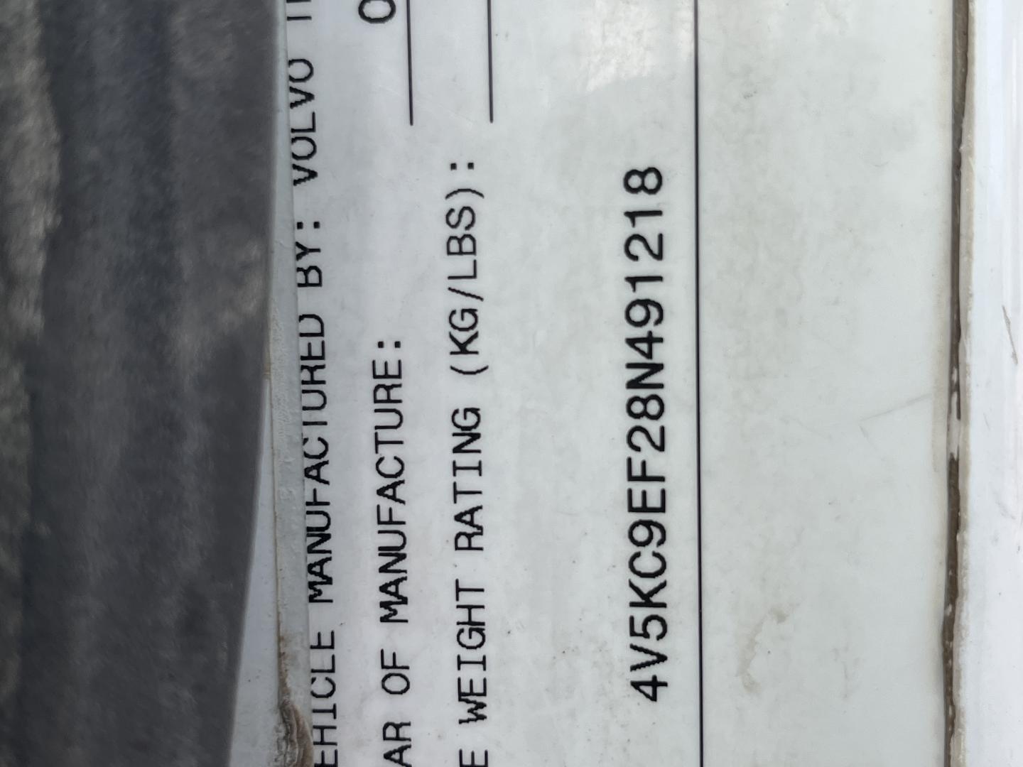 imagenes/INVOICE/2026/18707/CAMION_REVOLVEDOR_DE_CEMENTO_VOLVO_VHD_6X4_33.JPG