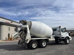 CAMION REVOLVEDOR VOLVO VHD 6X4