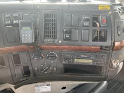 CAMION REVOLVEDOR VOLVO VHD 6X4