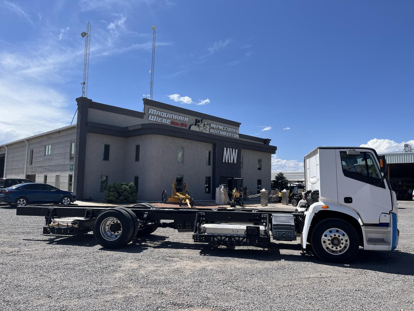 imagenes/INVOICE/2026/18708/CAMION_ELECTRICO_LION_ELECTRIC_LION6_3.JPG