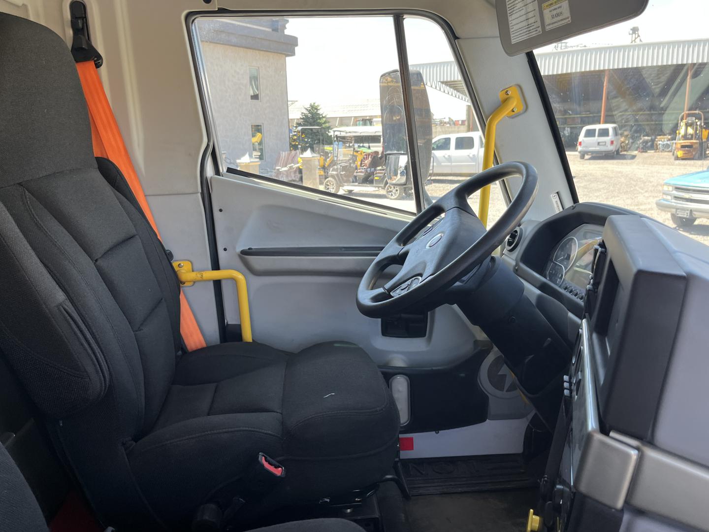 imagenes/INVOICE/2026/18708/CAMION_ELECTRICO_LION_ELECTRIC_LION6_36.JPG