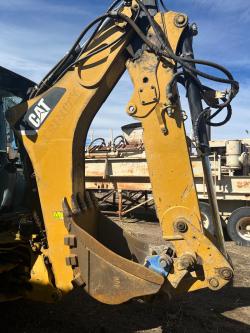 RETROEXCAVADORA CATERPILLAR 420E