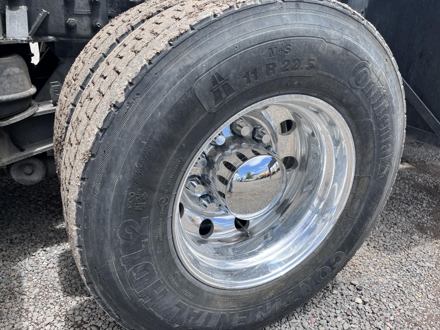 imagenes/INVOICE/2026/18714/CAMION_KENWORTH_T880_CON_GRUA_NATIONAL_NBT40_5.JPG