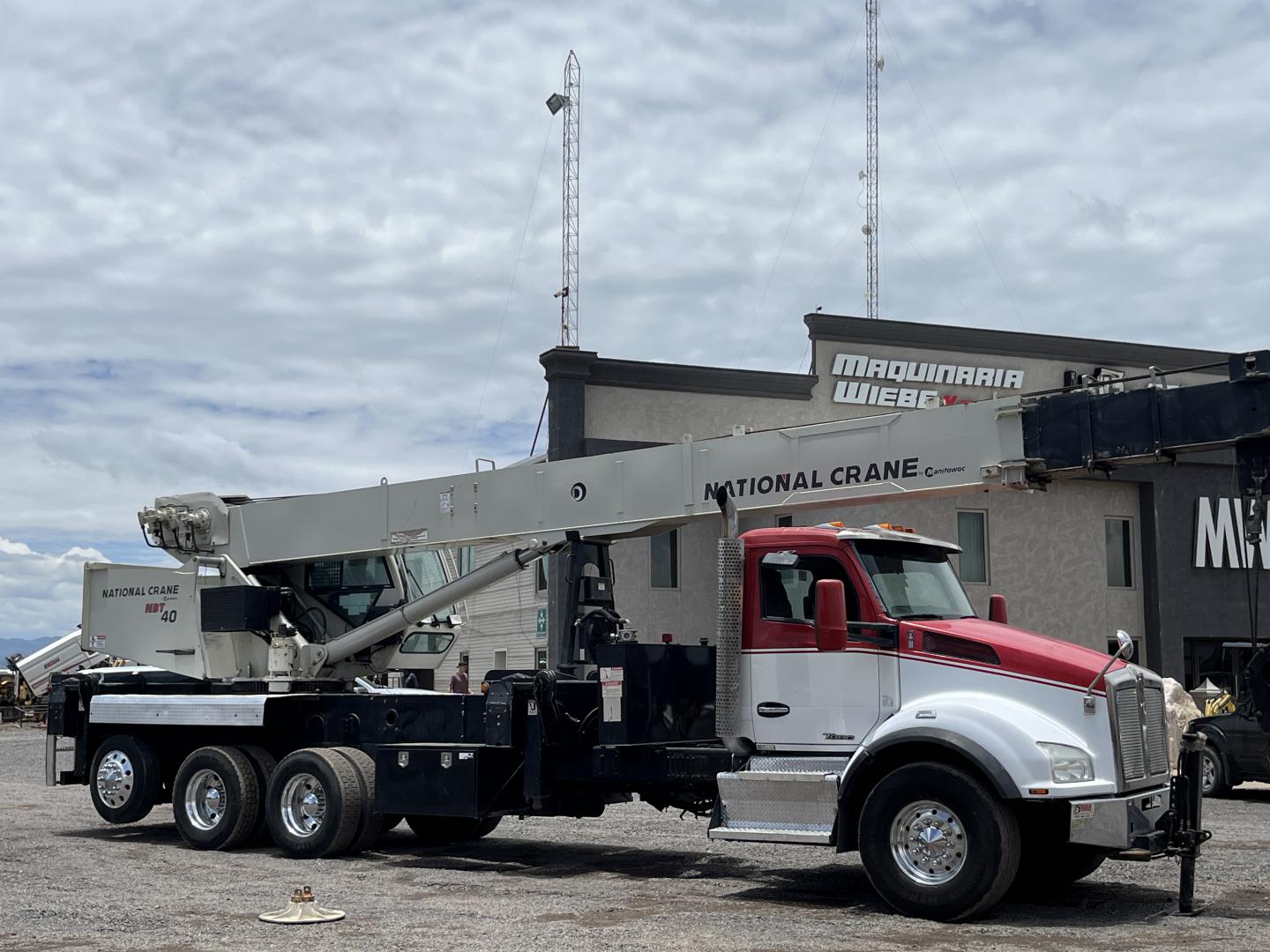 imagenes/INVOICE/2026/18714/CAMION_KENWORTH_T880_CON_GRUA_NATIONAL_NBT40_71.JPG