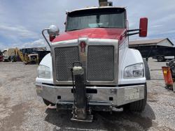 CAMION KENWORTH T880 CON GRUA NATIONAL NBT40