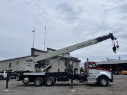 CAMION KENWORTH T880 CON GRUA NATIONAL NBT40