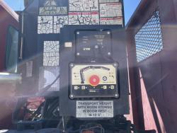 CAMION CON GRUA KENWORTH T880
