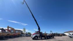 CAMION CON GRUA KENWORTH T880