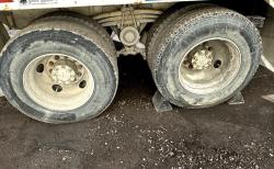 REVOLVEDOR DE CEMENTO VOLVO VHD64B200 