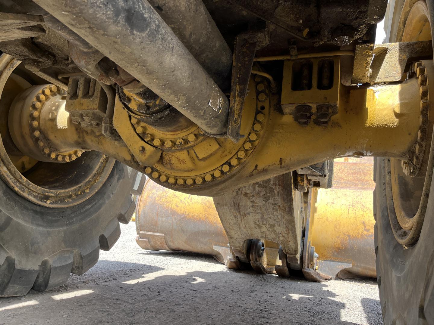 imagenes/INVOICE/2026/18732/Cargador_frontal_Caterpillar_988H_11.JPG