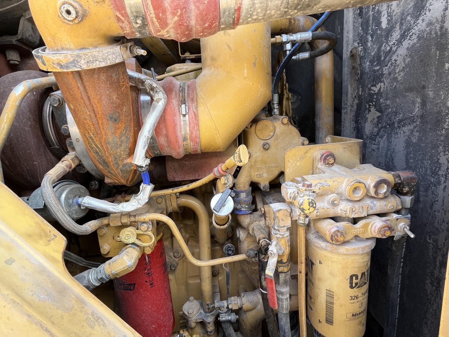 imagenes/INVOICE/2026/18732/Cargador_frontal_Caterpillar_988H_29.JPG