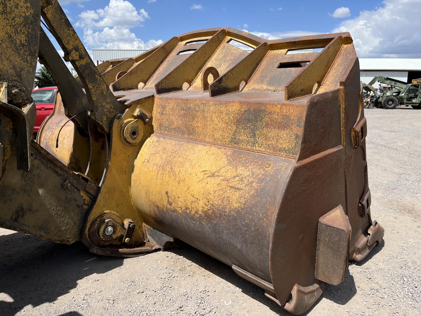 imagenes/INVOICE/2026/18732/Cargador_frontal_Caterpillar_988H_9.JPG