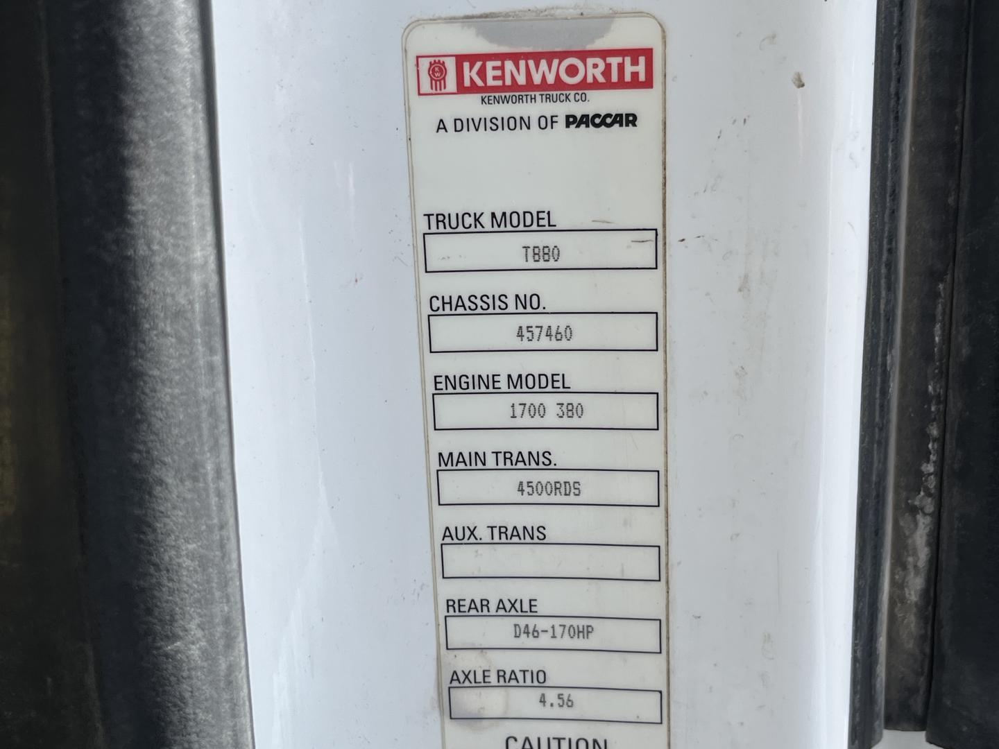 imagenes/INVOICE/2026/18736/Revolvedor_de_cemento_Kenworth_T880_8.JPG