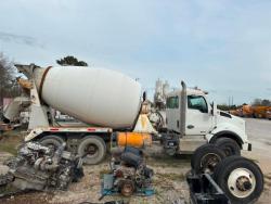 REVOLVEDOR DE CEMENTO KENWORTH T880