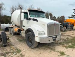 REVOLVEDOR DE CEMENTO KENWORTH T880