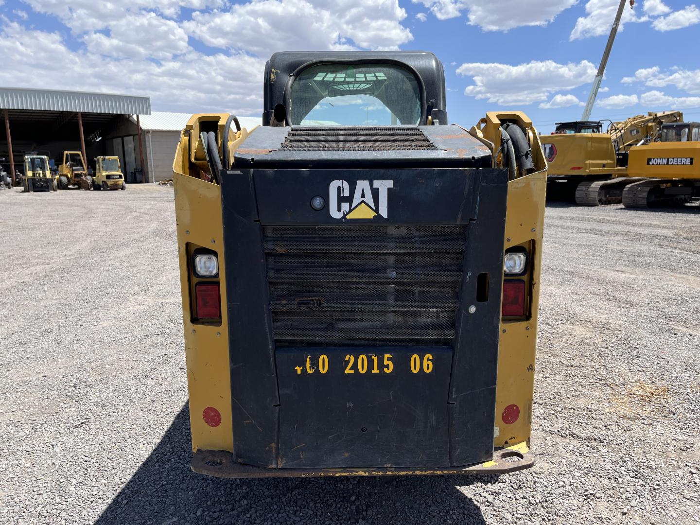 imagenes/INVOICE/2026/18737/MINICARGADOR_CATERPILLAR_236D_19.JPG
