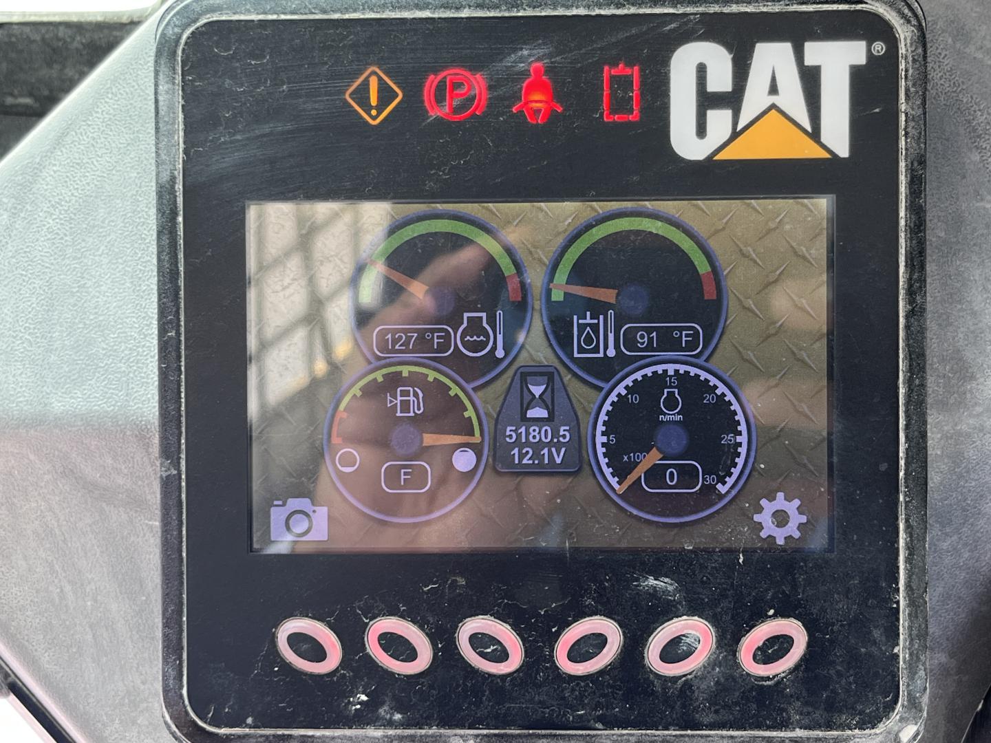 imagenes/INVOICE/2026/18737/MINICARGADOR_CATERPILLAR_236D_35.JPG