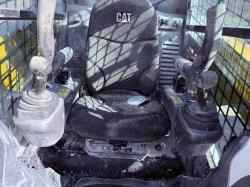 MINICARGADOR CATERPILLAR 236D