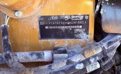 MINICARGADOR CATERPILLAR 236D