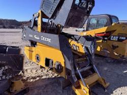 MINICARGADOR JOHN DEERE 3320G