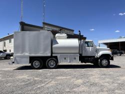 CAMION DE SERVICIO INTERNATIONAL 2554