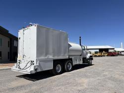 CAMION DE SERVICIO INTERNATIONAL 2554