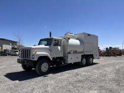 CAMION DE SERVICIO INTERNATIONAL 2554