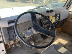 CAMION DE SERVICIO INTERNATIONAL 2554