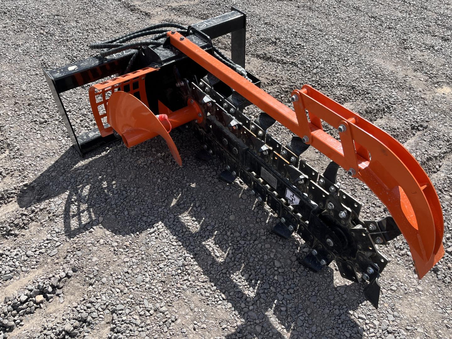 imagenes/INVOICE/2026/18752/ZANJADORA_MOWER_KING_ECSSCT72_13.JPG