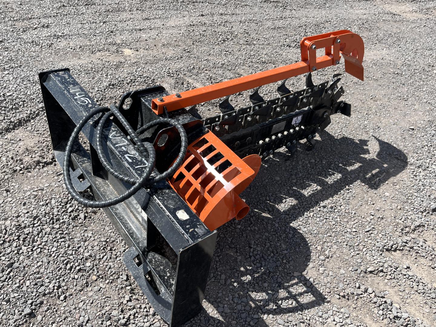 imagenes/INVOICE/2026/18752/ZANJADORA_MOWER_KING_ECSSCT72_9.JPG
