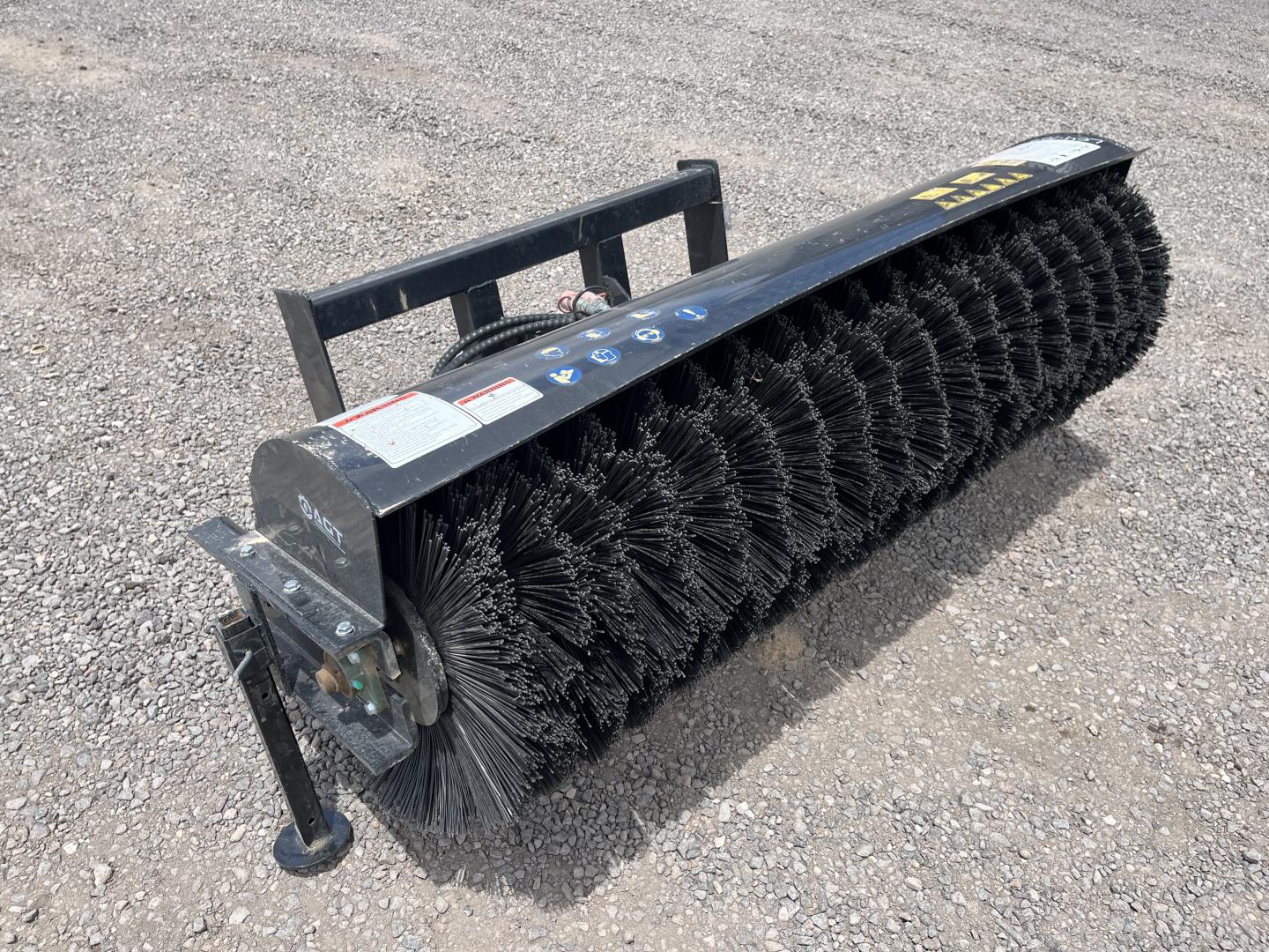imagenes/INVOICE/2026/18756/BARREDORA_MOWER_KING_SSAB72_1.JPG
