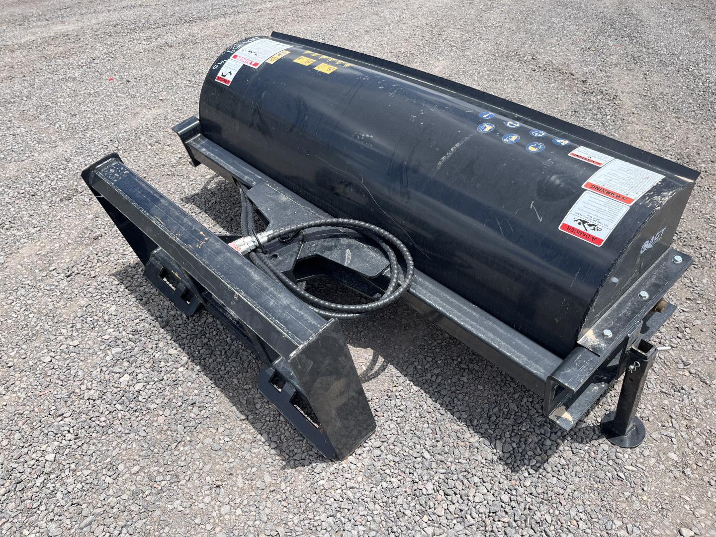 imagenes/INVOICE/2026/18756/BARREDORA_MOWER_KING_SSAB72_3.JPG