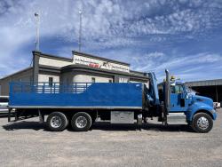 CAMION PETERBILT 348 CON GRUA AMCO VEBA V815