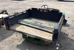 VEHICULO UTILITARIO JOHN DEERE TH GATOR