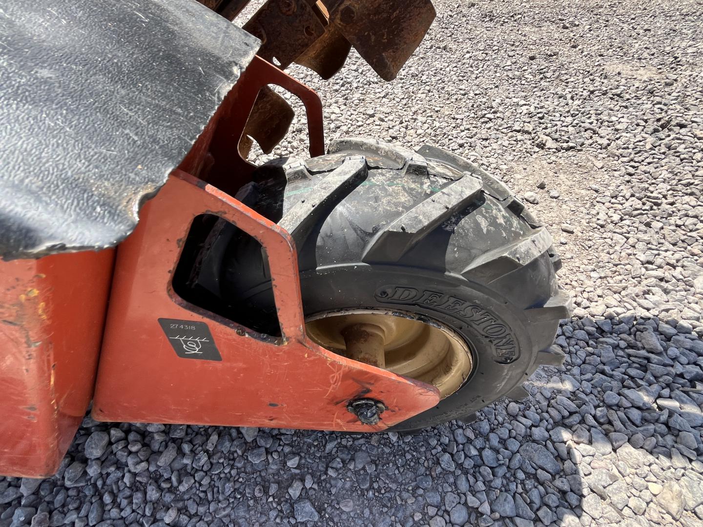 imagenes/INVOICE/2026/18791/ZANJADORA_DITCH_WITCH_1020H_21.JPG