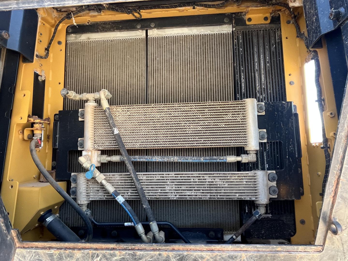 imagenes/INVOICE/2026/18793/COMPACTADOR_PATA_DE_CABRA_CATERPILLAR_816K_25.JPG
