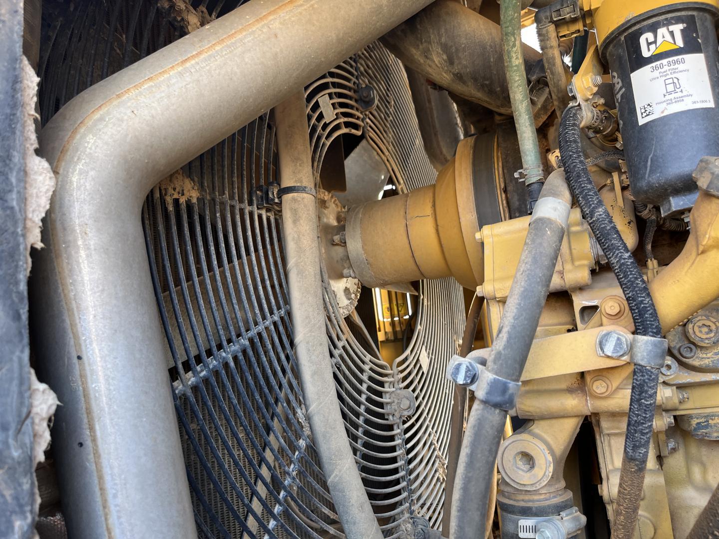 imagenes/INVOICE/2026/18793/COMPACTADOR_PATA_DE_CABRA_CATERPILLAR_816K_4.JPG