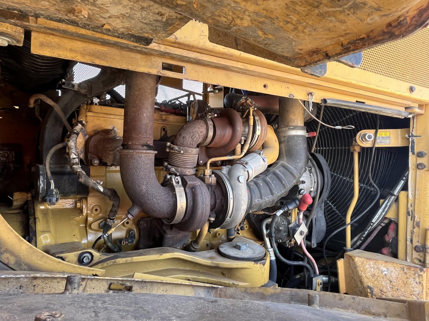 imagenes/INVOICE/2026/18793/COMPACTADOR_PATA_DE_CABRA_CATERPILLAR_816K_7.JPG