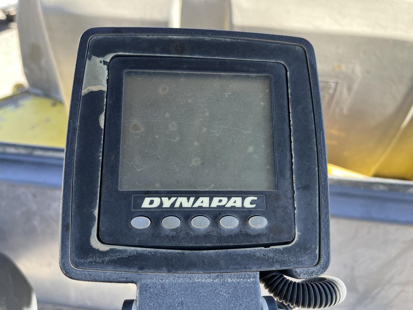 imagenes/INVOICE/2026/18796/COMPACTADOR_NEUMATICO_DYNAPAC_CP-2700_24_-_copia.JPG