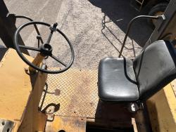 COMPACTADOR NEUMATICO DYNAPAC CP271