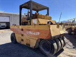 COMPACTADOR NEUMATICO DYNAPAC CP271
