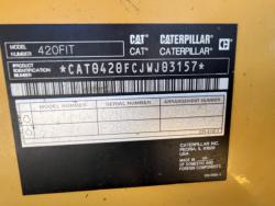 RETROEXCAVADORA CATERPILLAR 420FIT