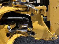 RETROEXCAVADORA CATERPILLAR 420FIT