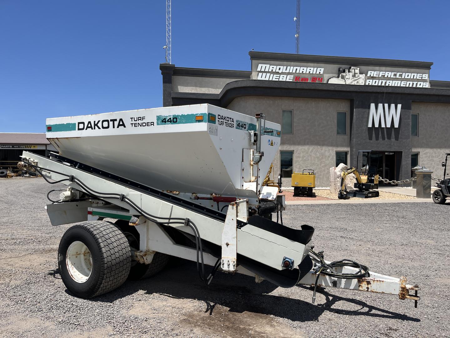 imagenes/INVOICE/2026/18810/TURF_TENDER_440_DAKOTA_3.JPG