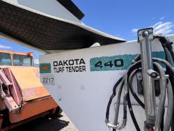 TURF TENDER 440 DAKOTA