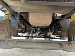 CAMION FORD FT8000 CON TRANSPLANTADORA DE ARBOLES BIG JOHN 90AA