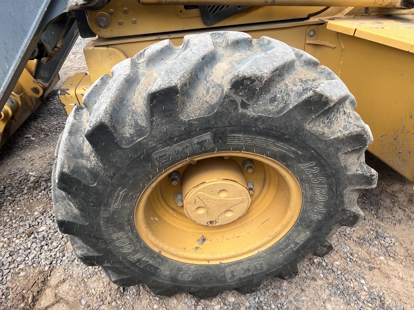 imagenes/INVOICE/2026/18818/RETROEXCAVADORA_JOHN_DEERE_310SJ_18.JPG