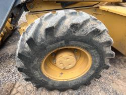 RETROEXCAVADORA JOHN DEERE 310SJ