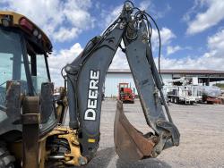 RETROEXCAVADORA JOHN DEERE 310SJ