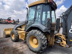 RETROEXCAVADORA JOHN DEERE 310SJ